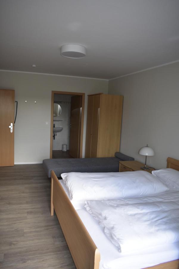 Pension Zur Schleuse Garni Am Elbe Luebeck - Kanal In Witzeeze Exteriér fotografie